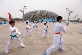 2026国际足联世界杯 单杠让你在户外展现自我,激发无限潜能!